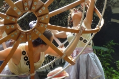 22_22earthanaivonneinside