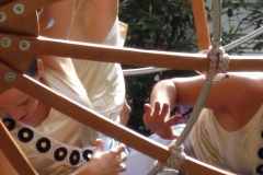 22_22earthladiesinside